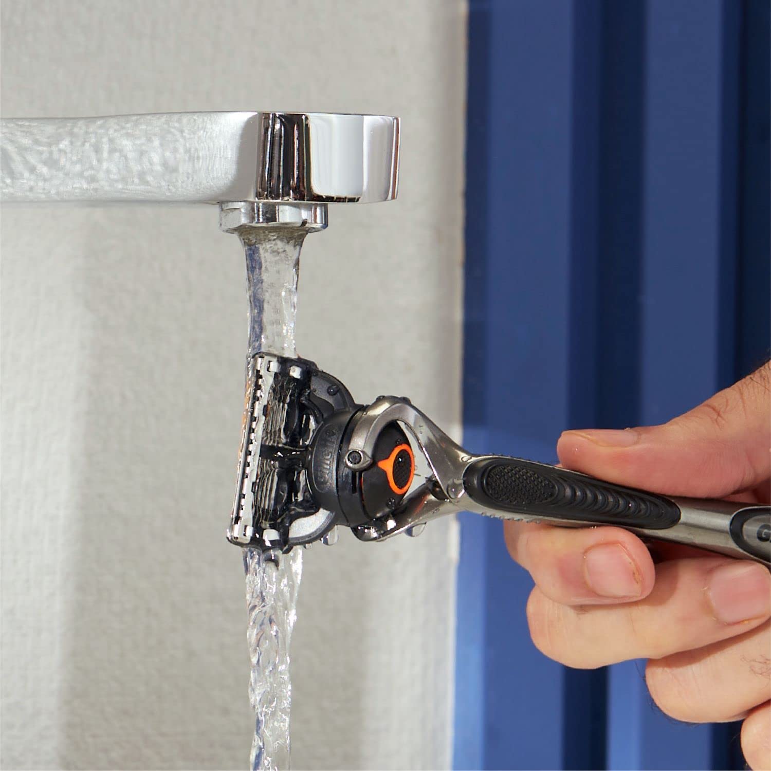 Gillette Fusion 5 ProGlide Razor and 1 Blade